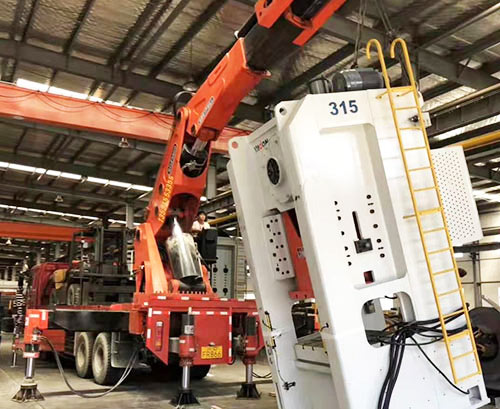 共青城提升工作效率，选择优质折臂吊租赁服务