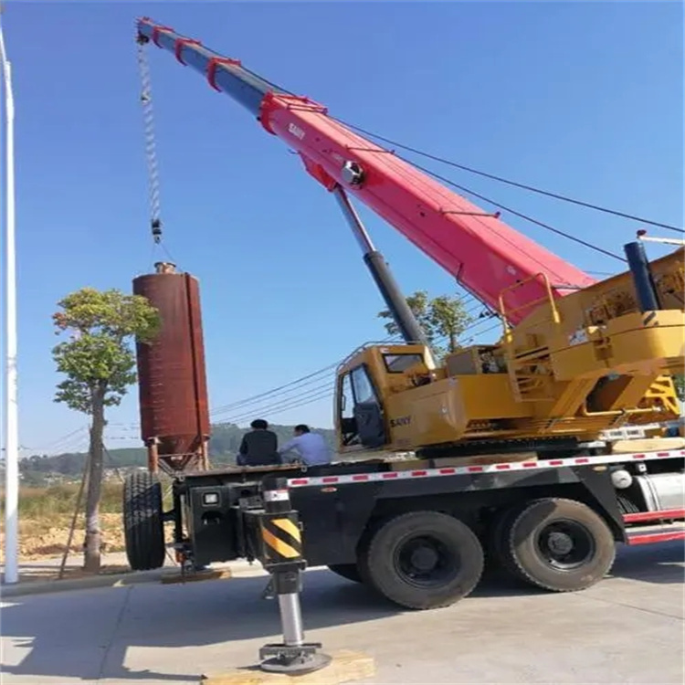 共青城专业吊车租赁多少钱