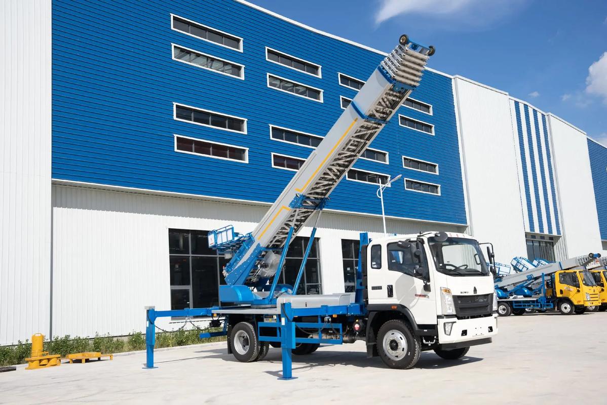 共青城小型云梯车上料车租赁多少钱