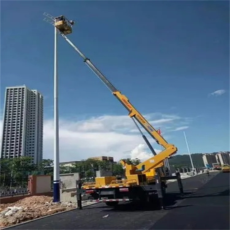 共青城维修路灯的曲臂升降车出租